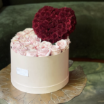 Eliza | 38 pink roses with chrysanthemum heart